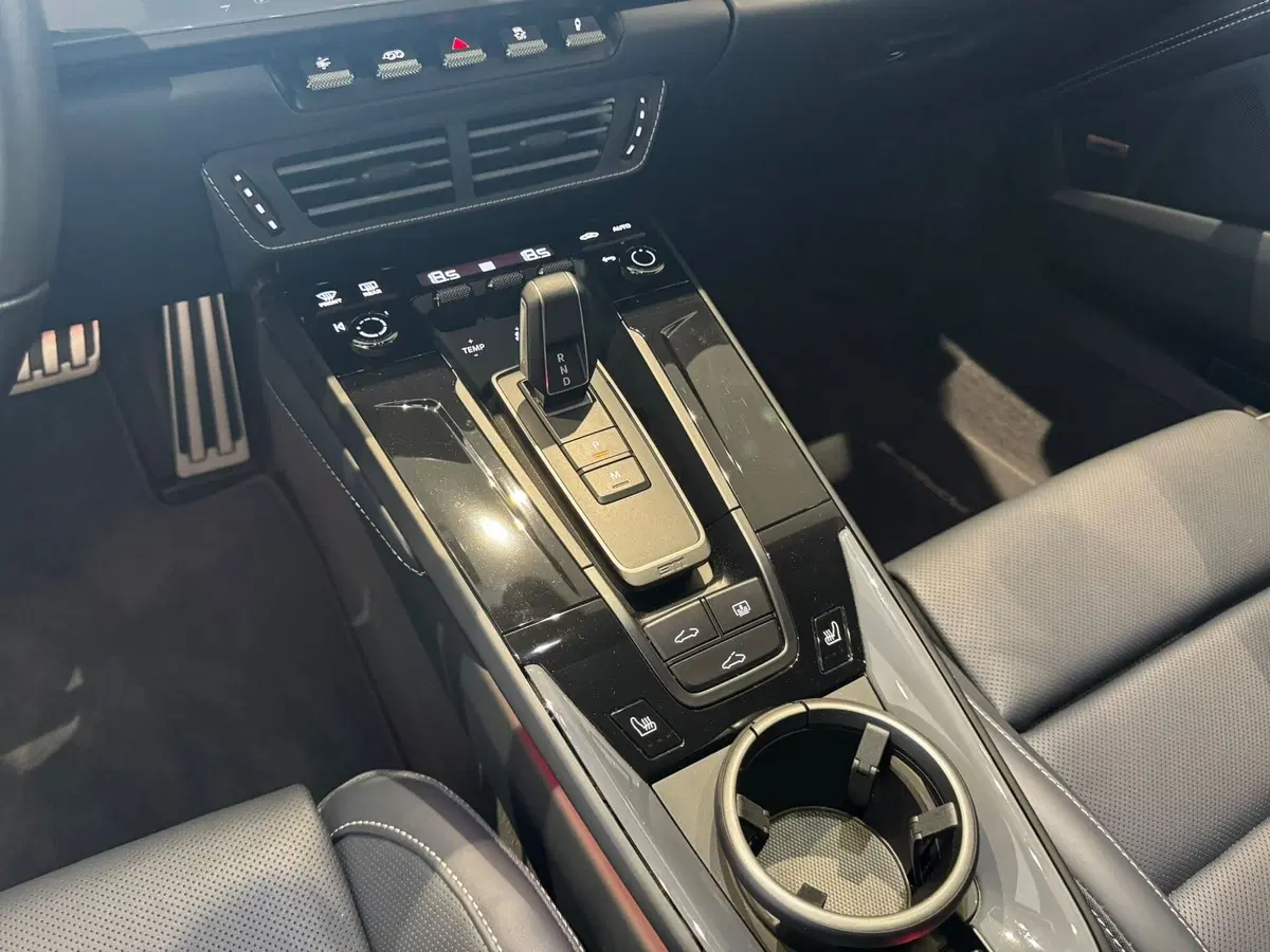 Porsche 911 Cabrio usata a Firenze (9)
