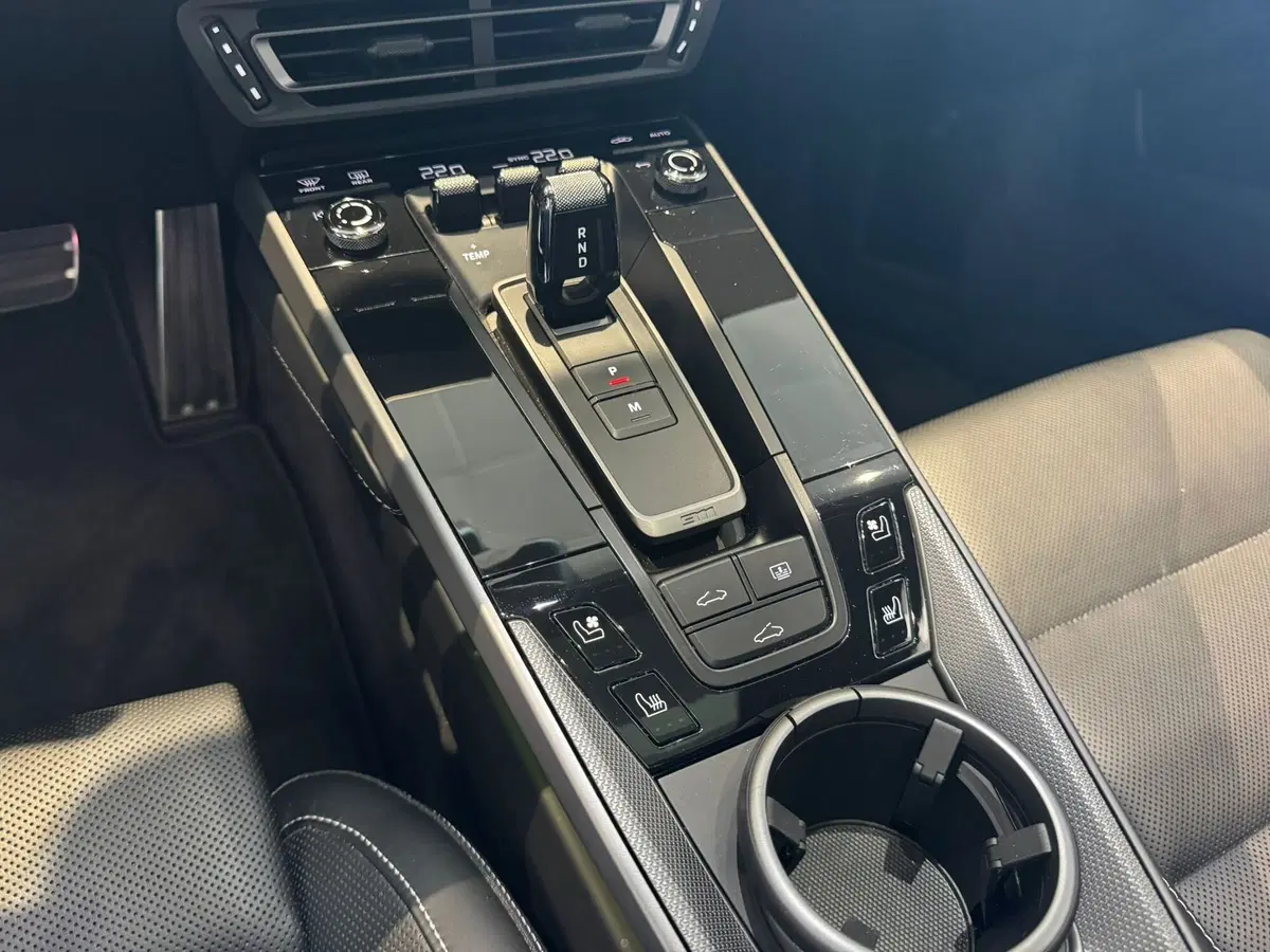 Porsche 911 Coupé usata a Firenze (10)