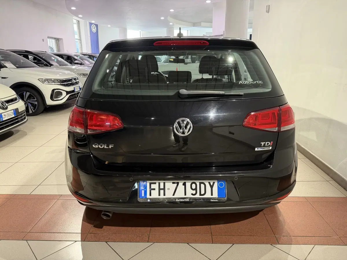 Volkswagen Golf usata a Genova (4)
