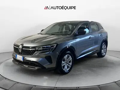 Renault Austral 1.2 mild hybrid advanced Evolution 130cv del 2024 usata a Roma