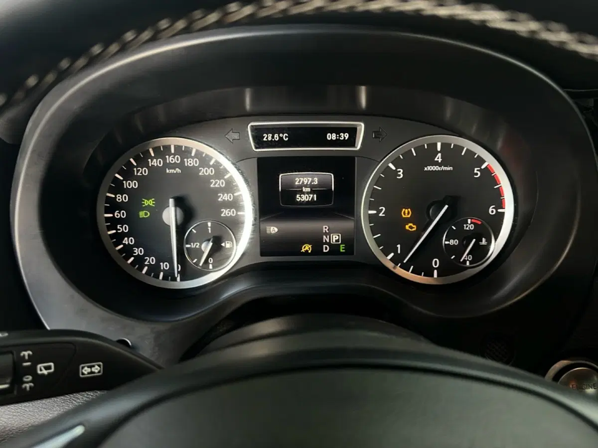 Infiniti QX30 usata a Roma (13)