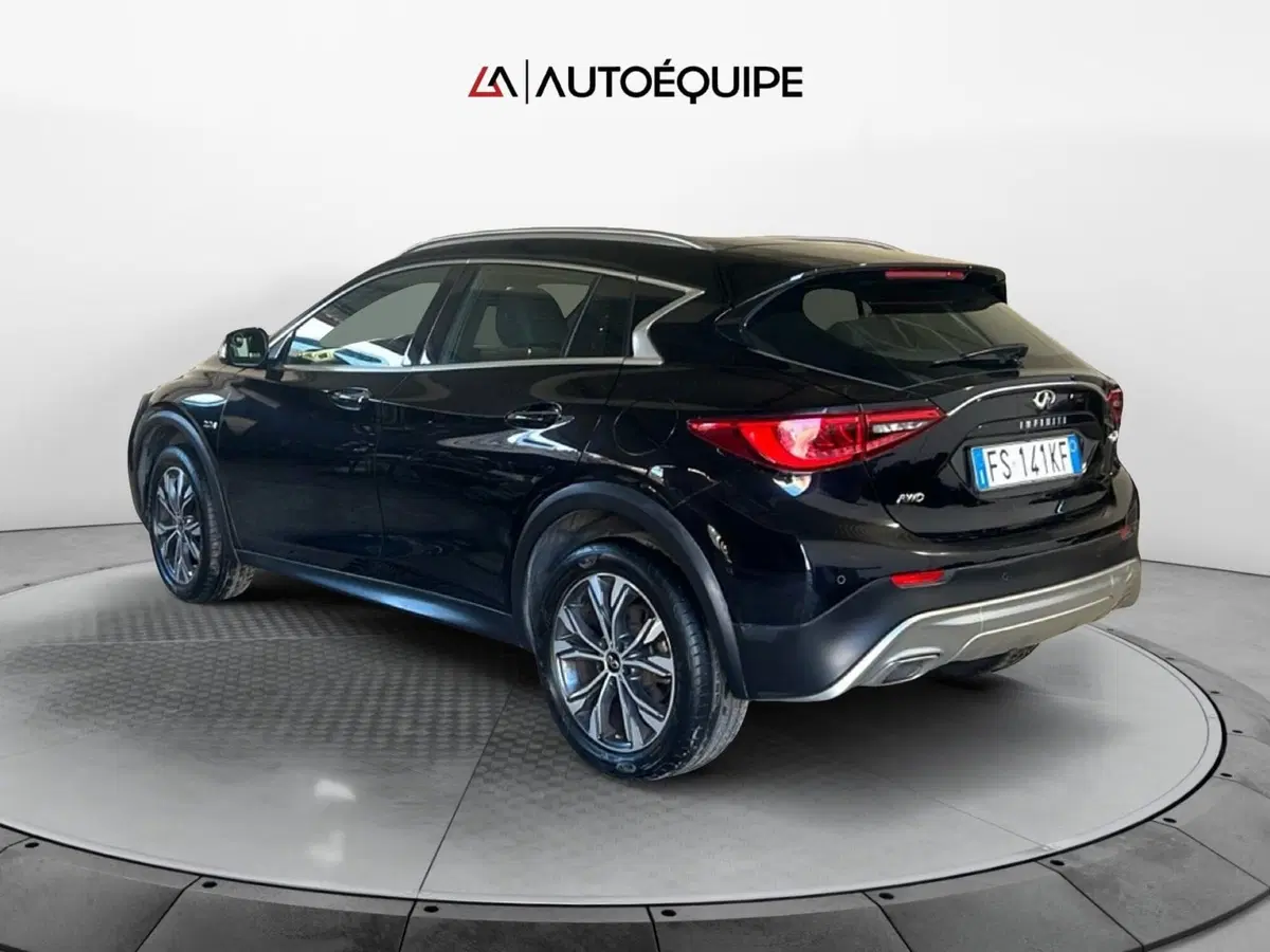 Infiniti QX30 usata a Roma (3)