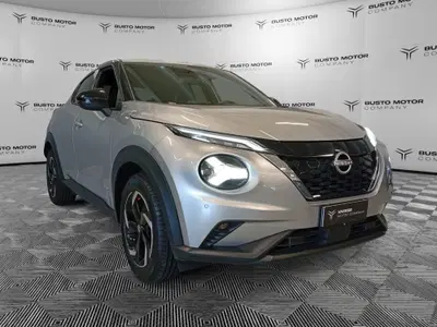 Nissan Juke 1.6 hev N-Connecta del 2024 usata a Varese