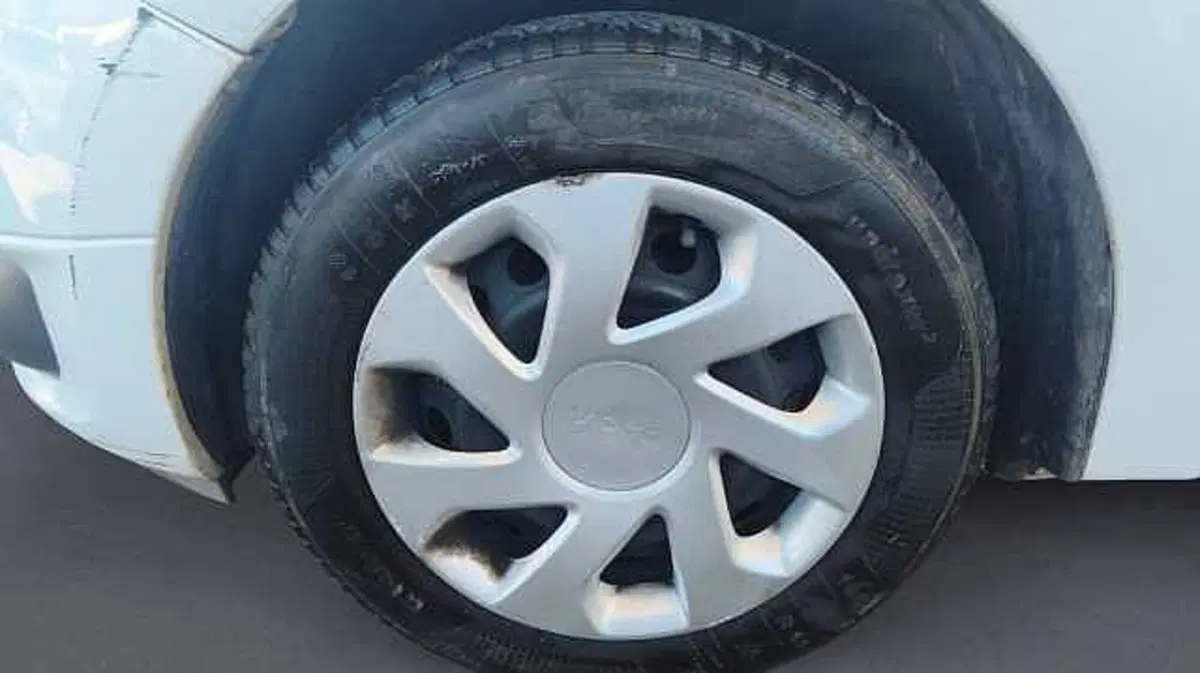 Dacia Sandero usata a Firenze (5)