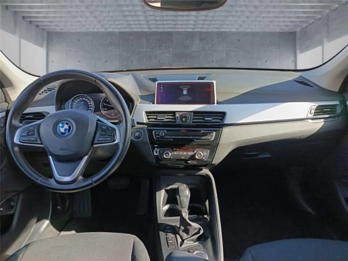 BMW X1 usata a Bari (11)