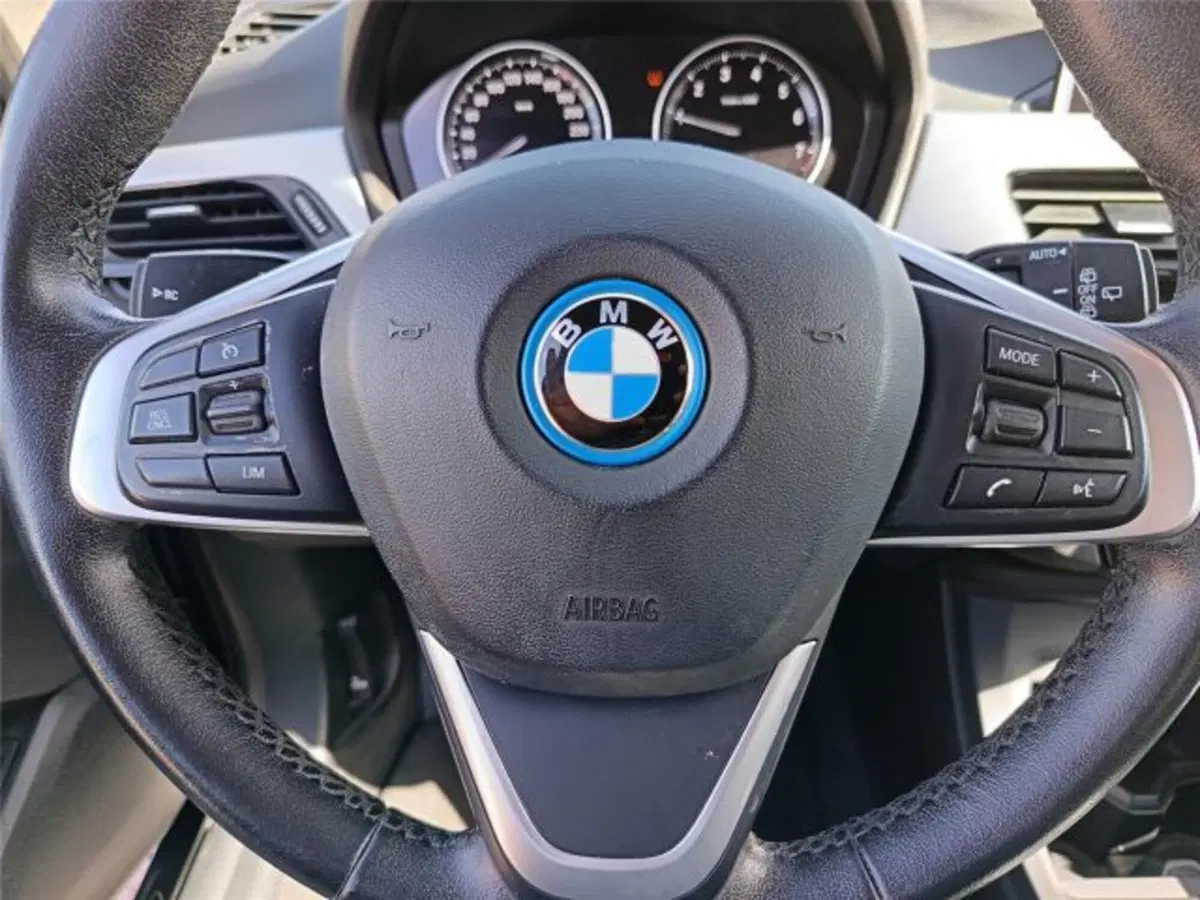 BMW X1 usata a Bari (13)