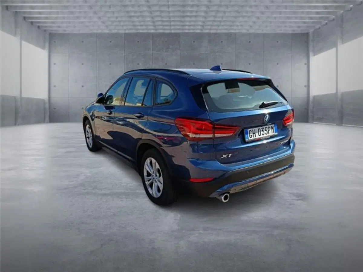 BMW X1 usata a Bari (4)