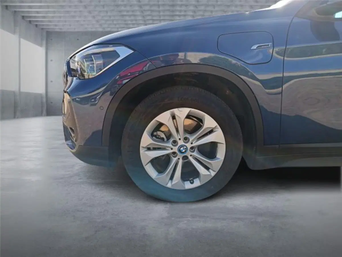 BMW X1 usata a Bari (8)