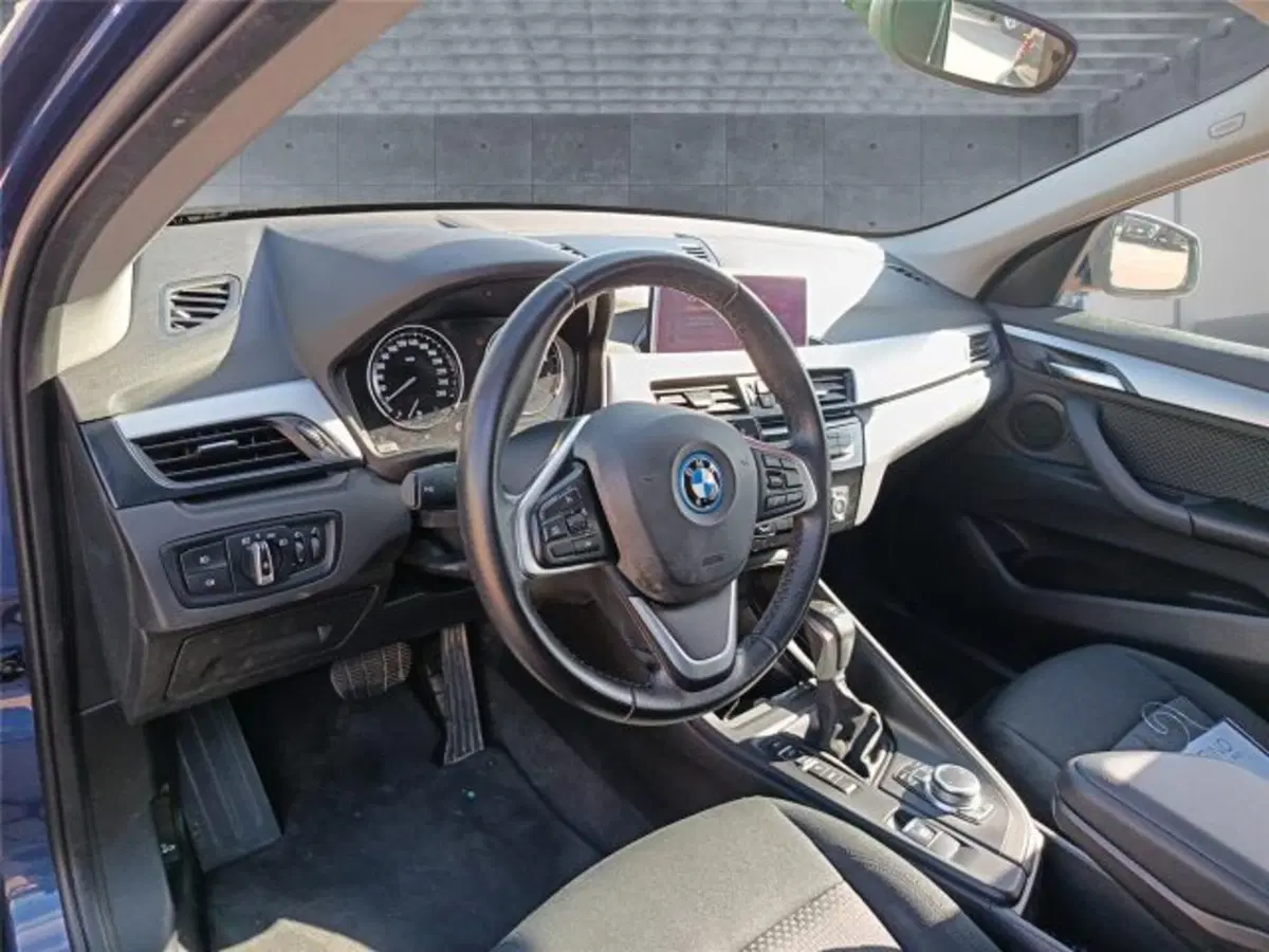 BMW X1 usata a Bari (9)