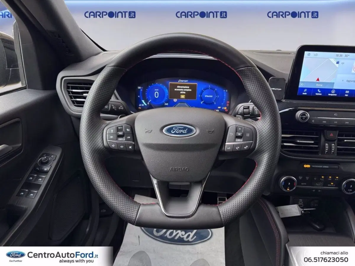 Ford Kuga usata a Roma (12)
