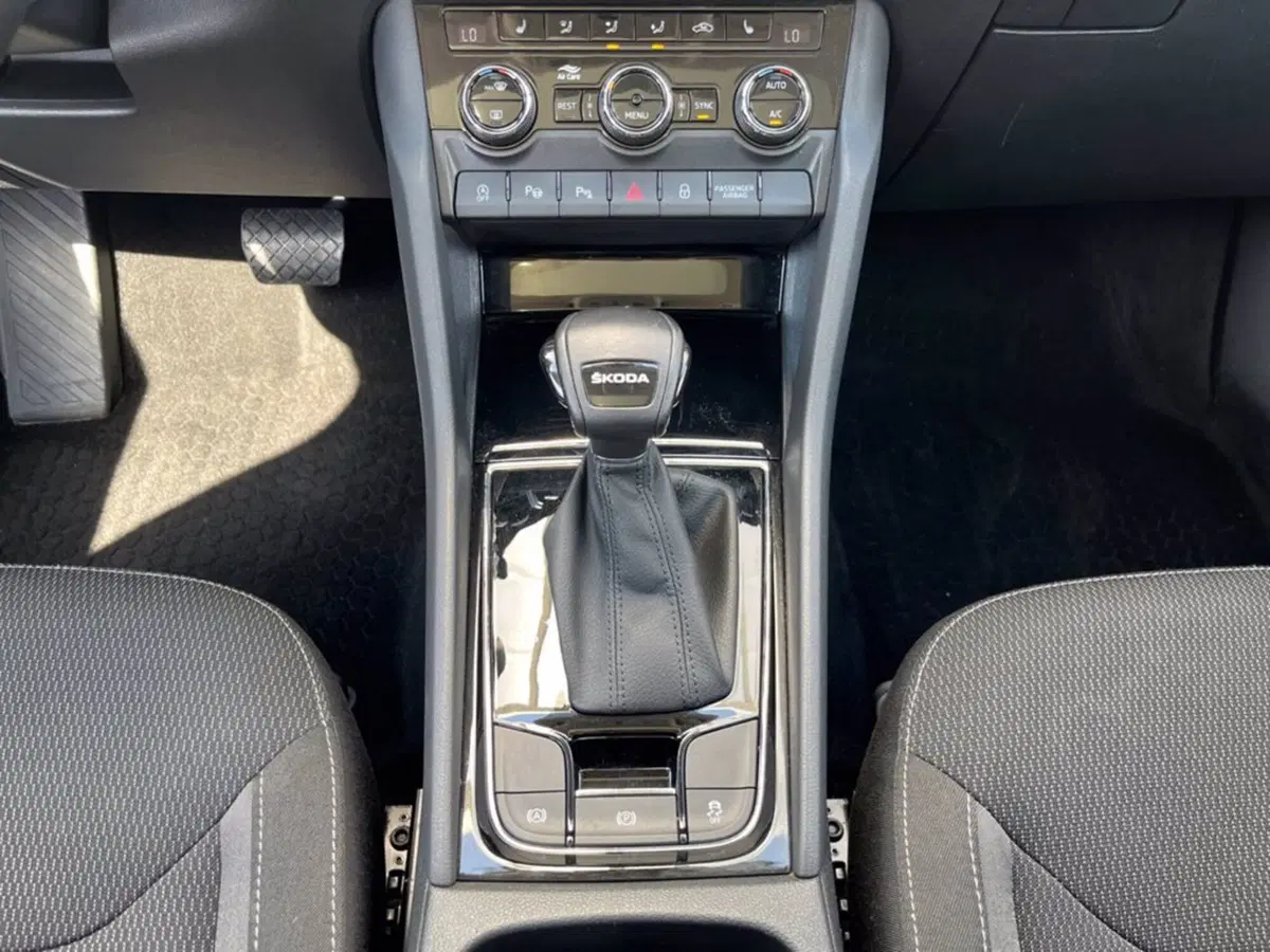 Skoda Kodiaq usata a Milano (16)