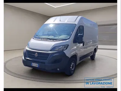 Fiat Ducato Furgone Vetrato 33 LH2 2.3 mjt 140cv  AT9 E6d-temp del 2021 usata a Catania