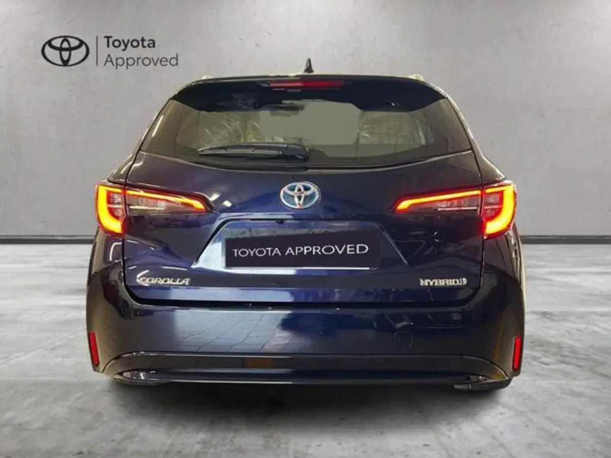 Toyota Corolla Touring Sports usata a Vercelli (4)