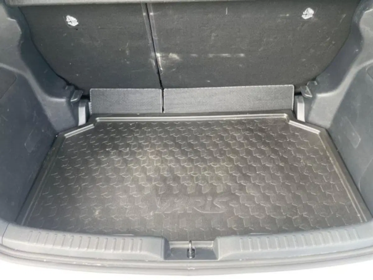 Toyota Yaris usata a Vercelli (6)