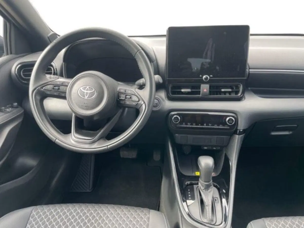 Toyota Yaris usata a Vercelli (8)