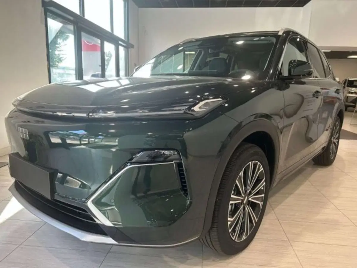 Geely Starray nuova a Firenze (3)