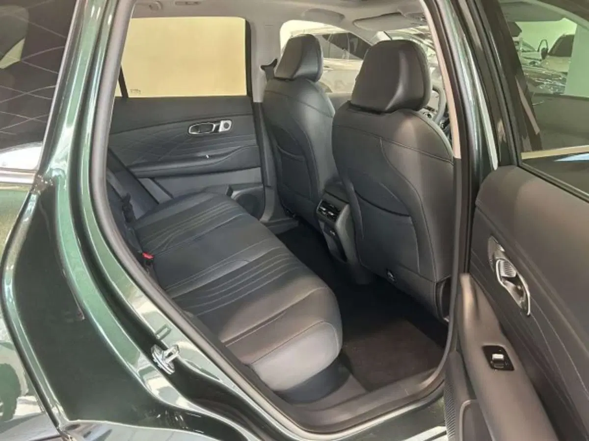 Geely Starray nuova a Firenze (14)
