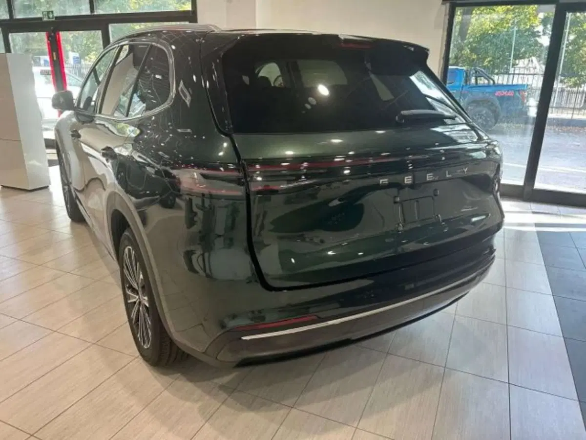 Geely Starray nuova a Firenze (4)