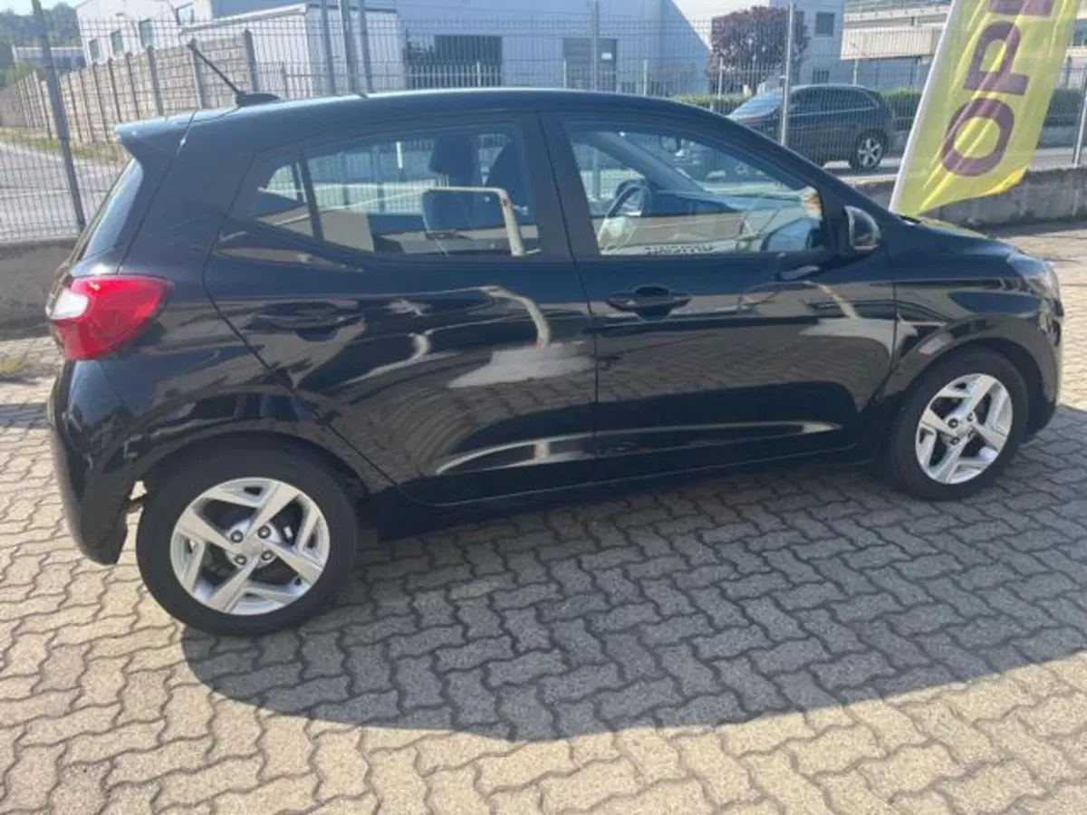 Hyundai i10 usata a Savona (4)