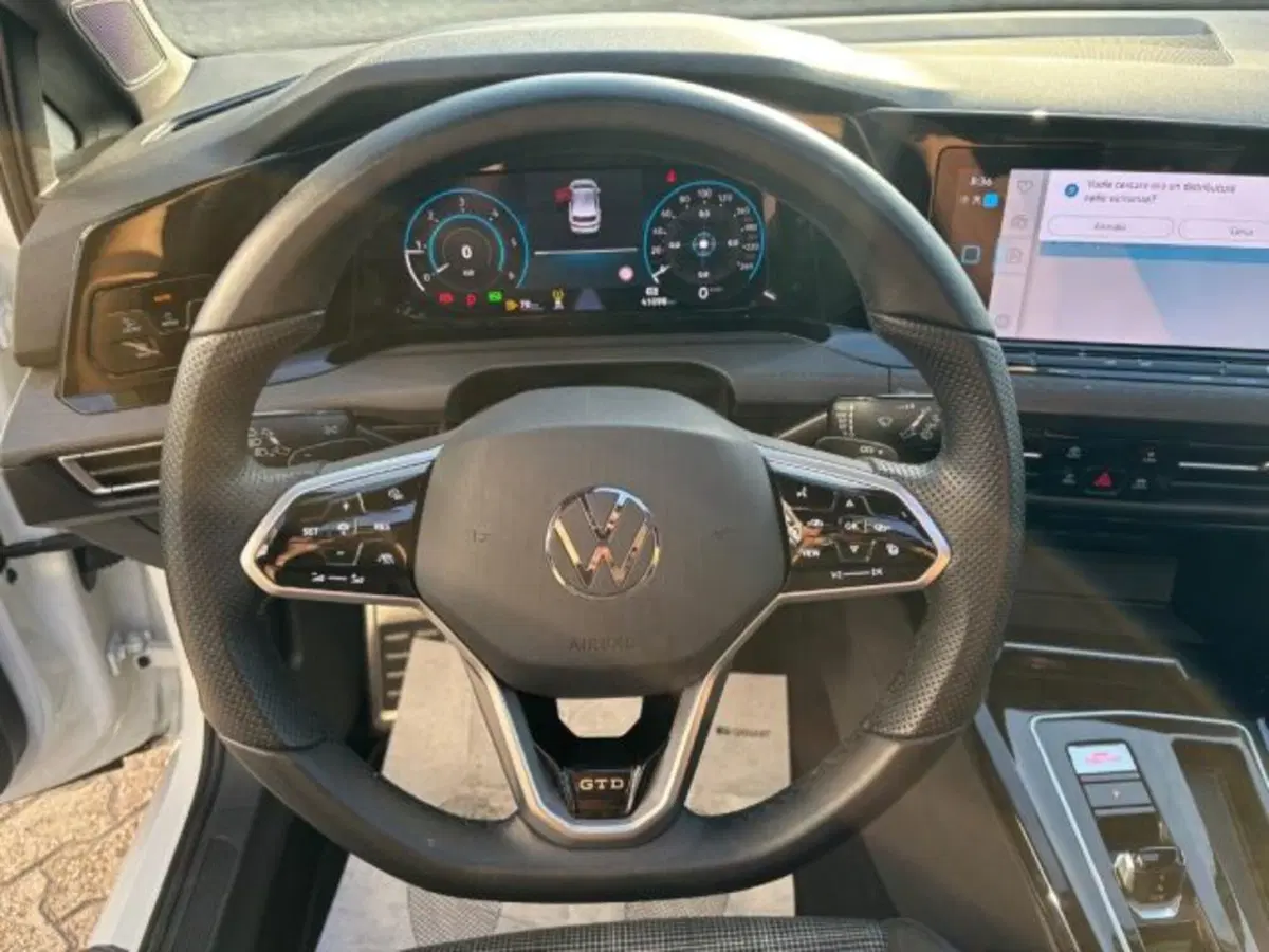 Volkswagen Golf usata a Cuneo (11)