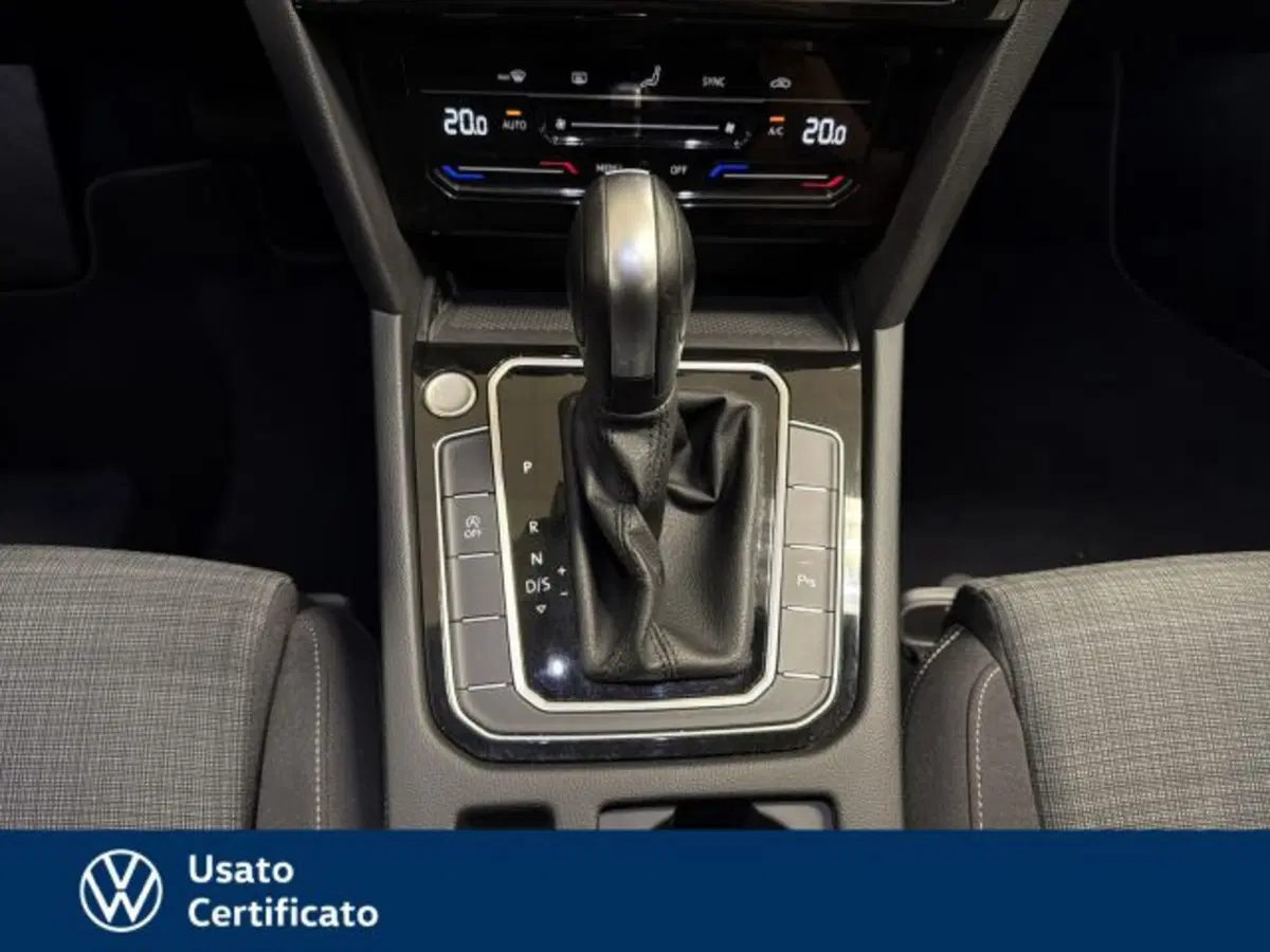 Volkswagen Passat Variant usata a Vicenza (11)