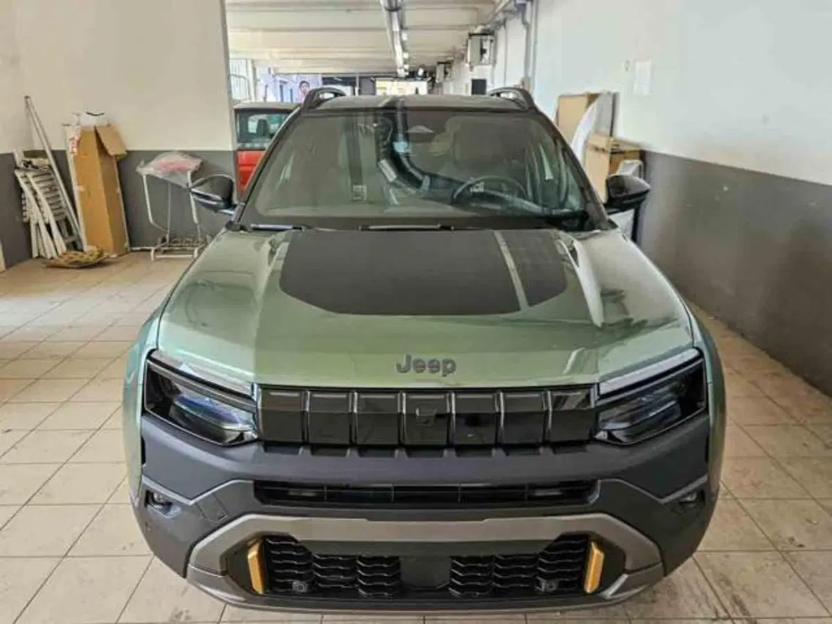 Jeep Avenger nuova a Torino (15)