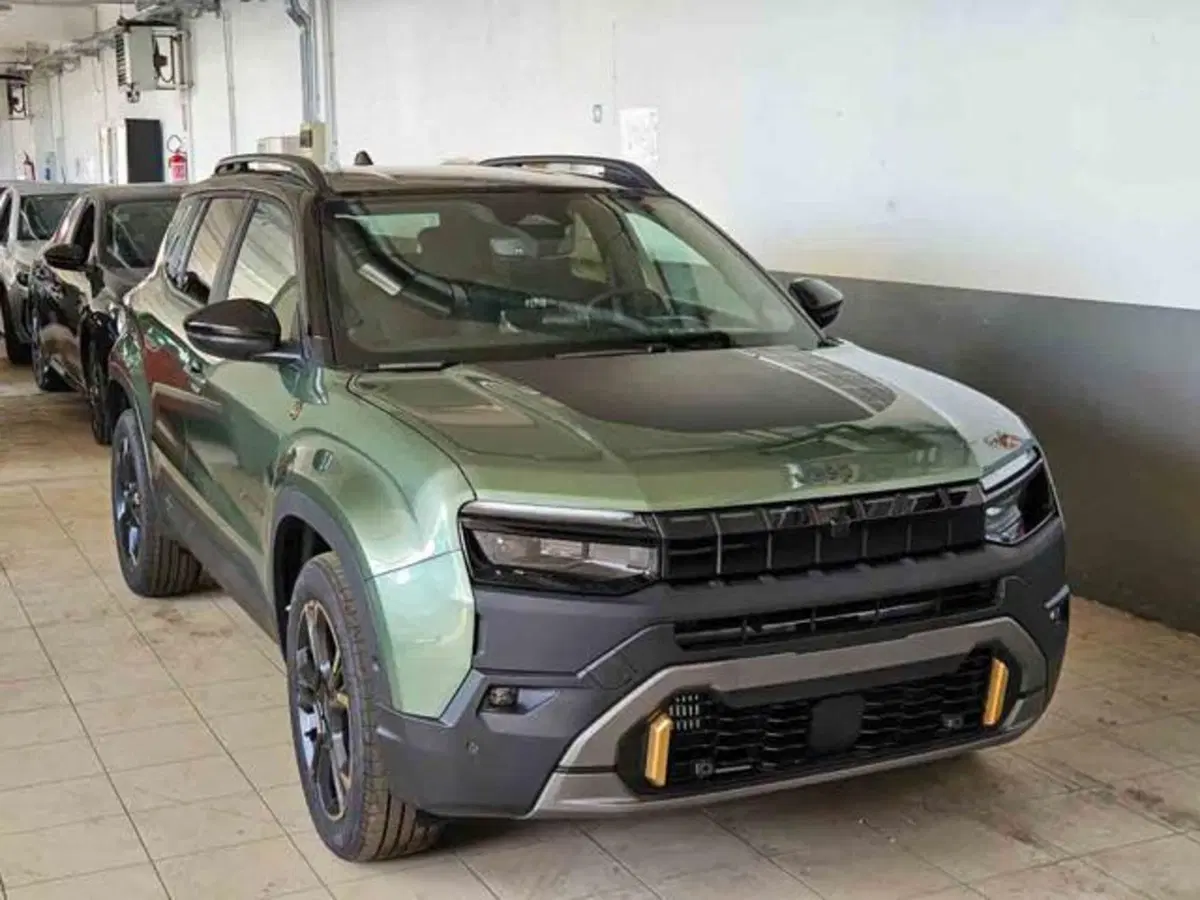 Jeep Avenger nuova a Torino (2)