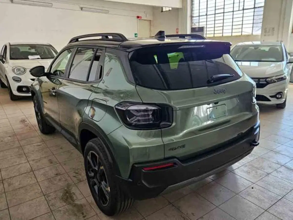 Jeep Avenger nuova a Torino (4)