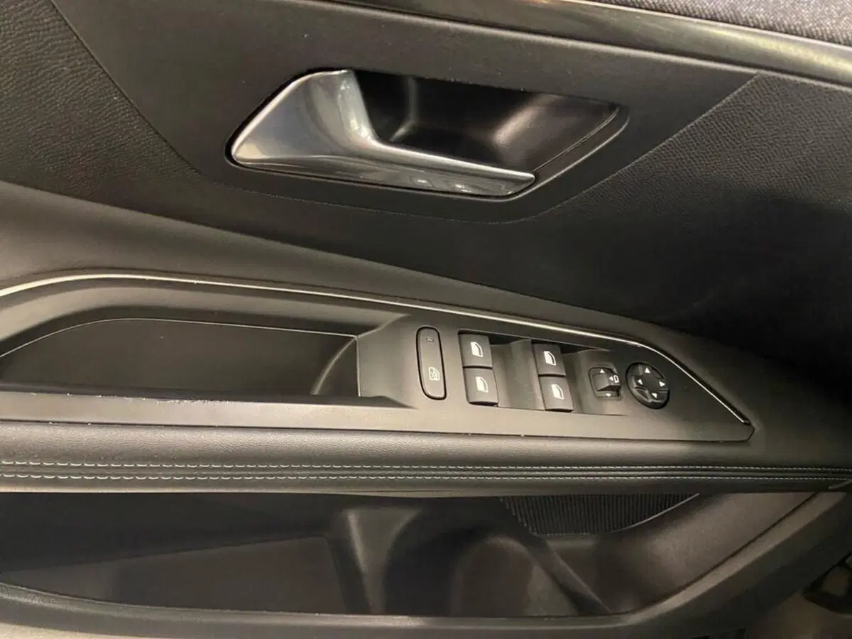 Peugeot 3008 usata a Torino (12)