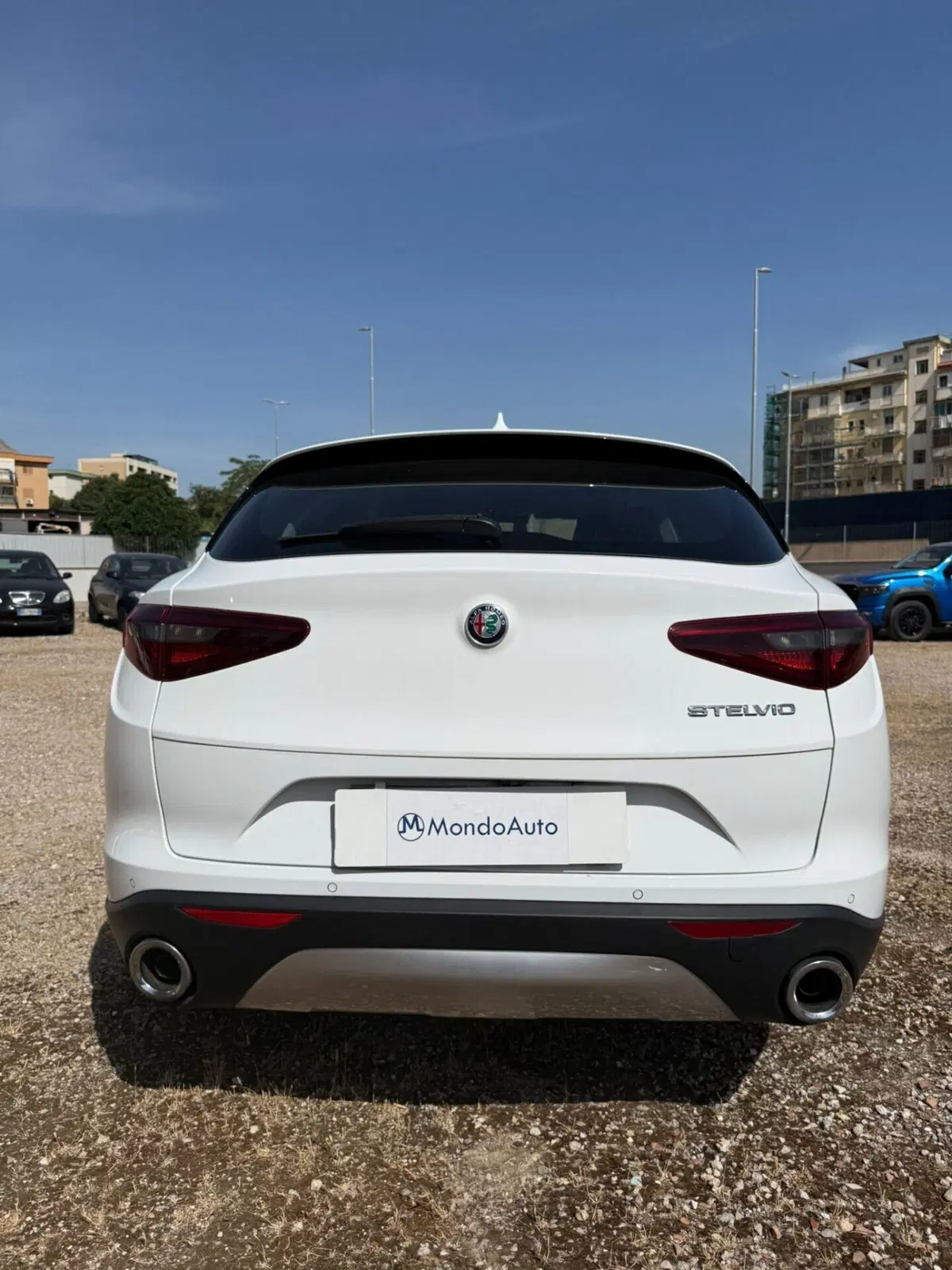 Alfa Romeo Stelvio usata a Palermo (3)