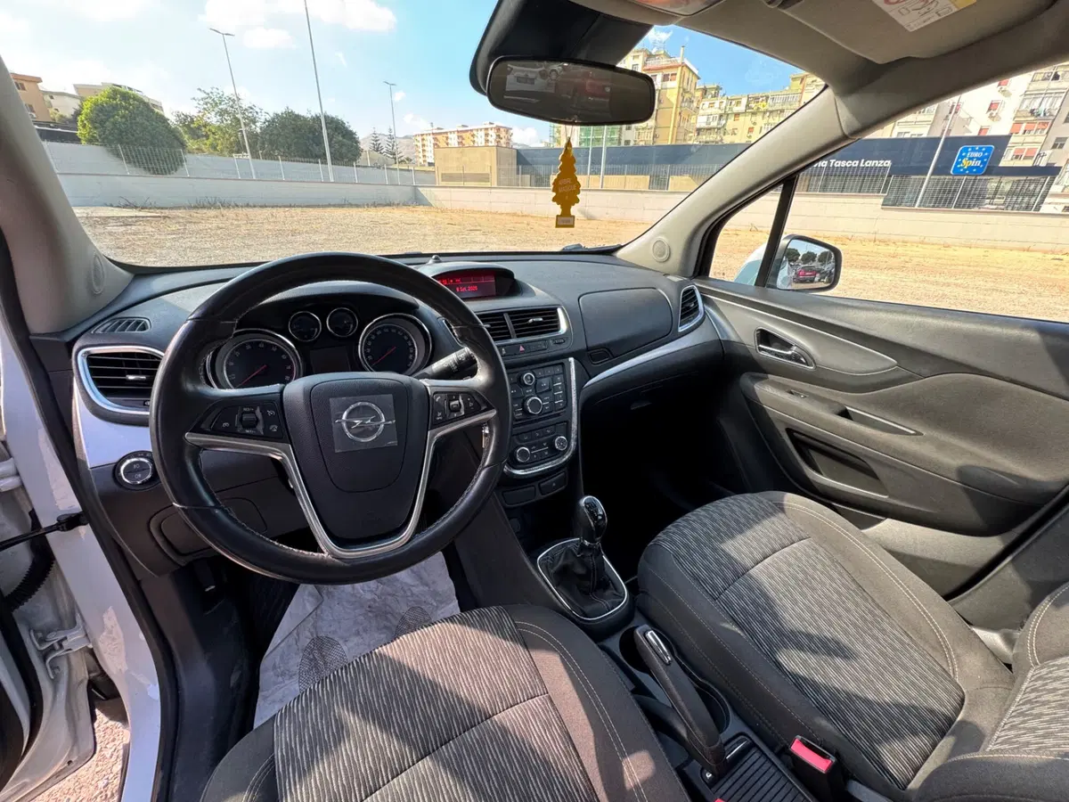 Opel Mokka usata a Palermo (5)