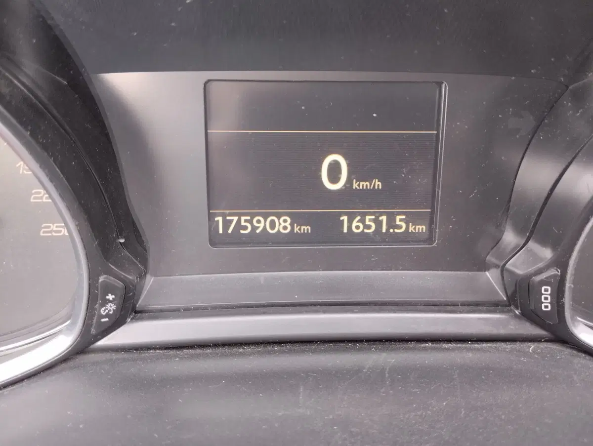 Peugeot 308 usata a Asti (13)