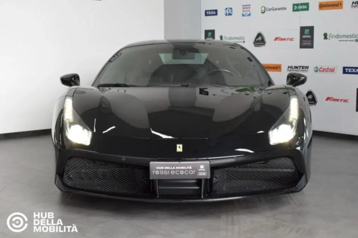 Ferrari 488 Coupé usata a Perugia