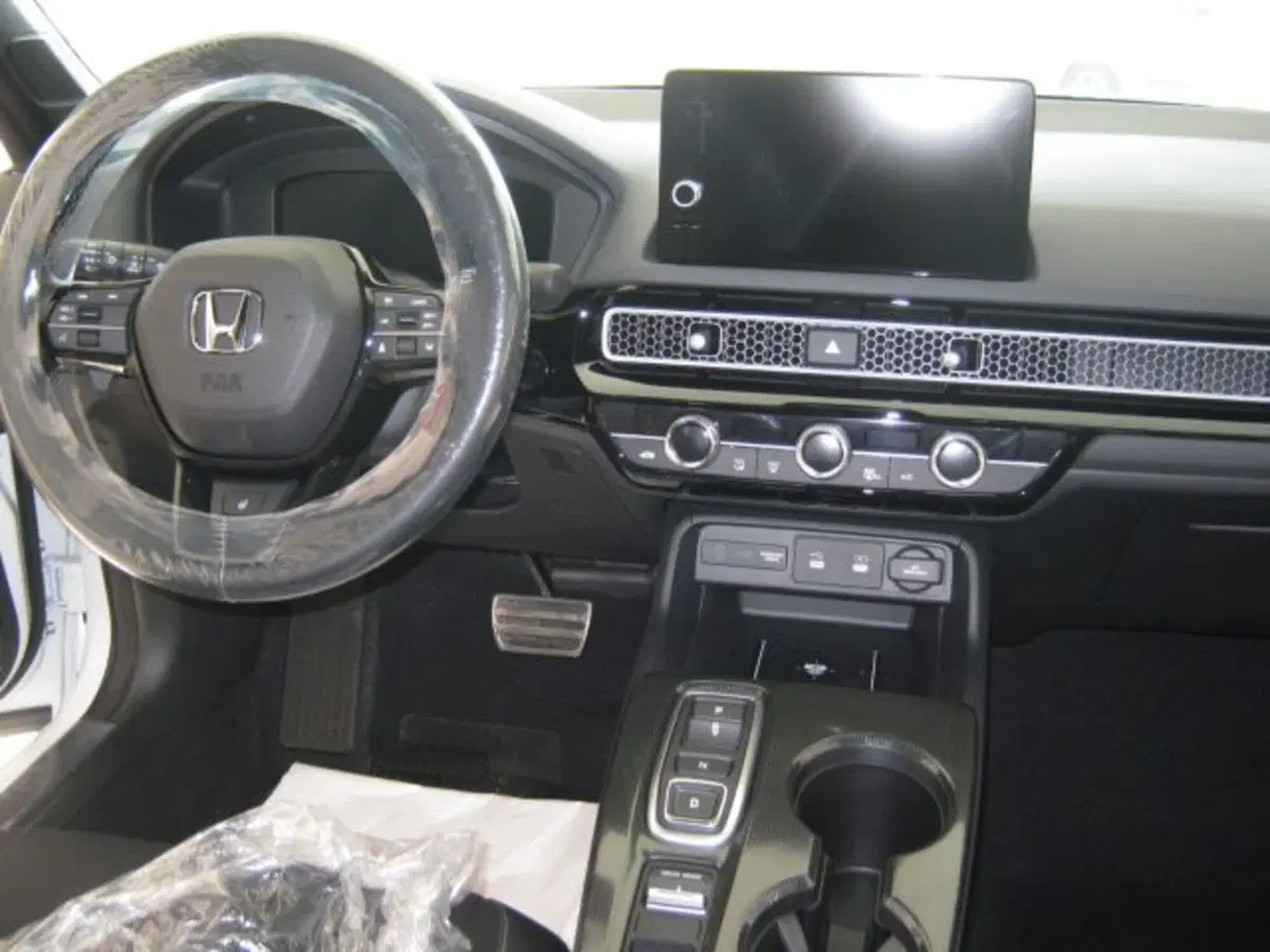 Honda Civic nuova a Fermo (8)