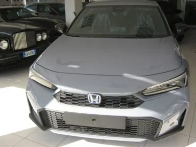 Honda Civic 2.0 hev Sport ecvt nuova a Porto San Giorgio
