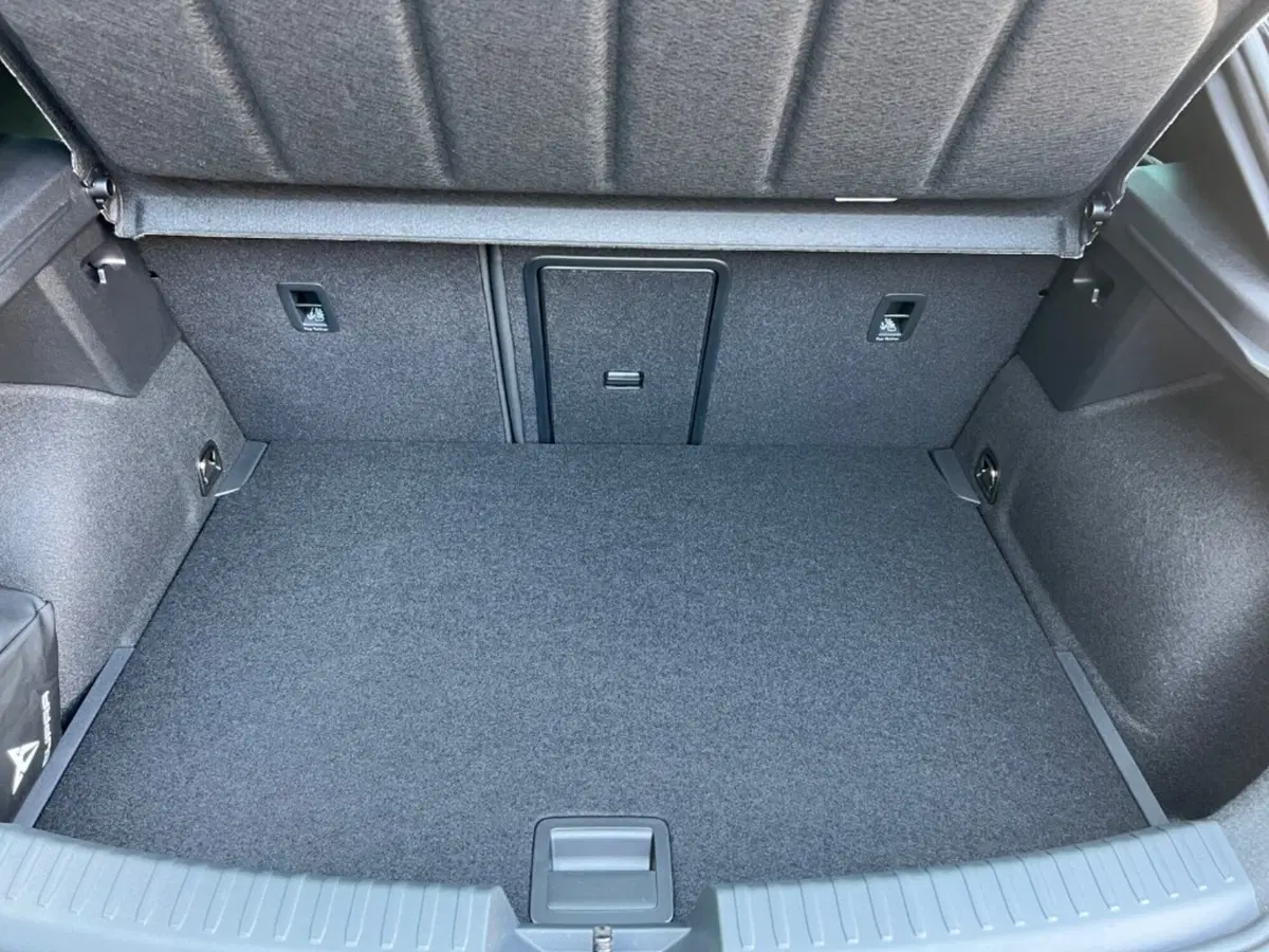 Cupra Leon nuova a Verona (10)