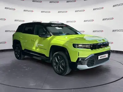 Jeep Compass 1.2 turbo e-hybrid mhev First Edition fwd 145cv edct6 nuova a Verona
