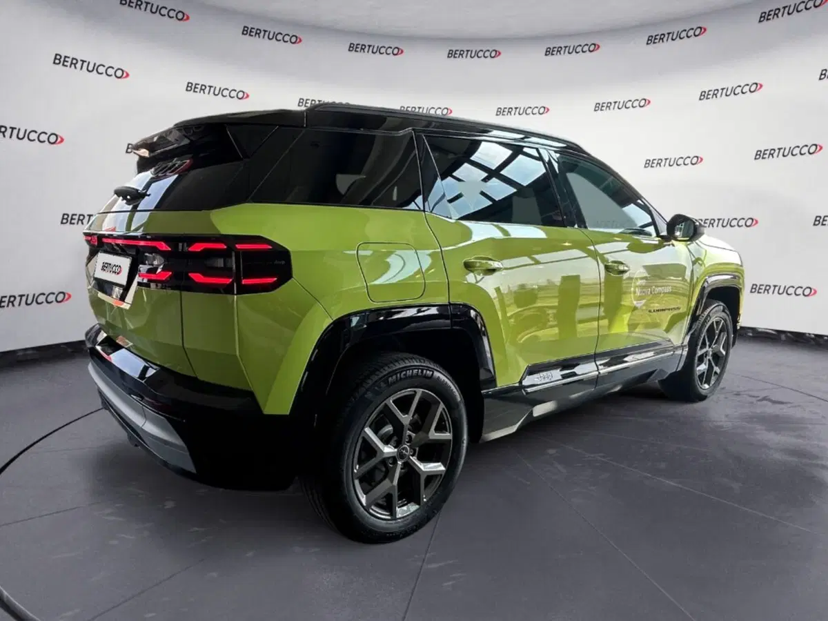 Jeep Compass nuova a Verona (6)