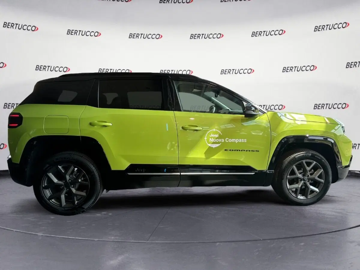 Jeep Compass nuova a Verona (7)