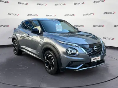 Nissan Juke 1.6 hev N-Connecta del 2023 usata a Verona