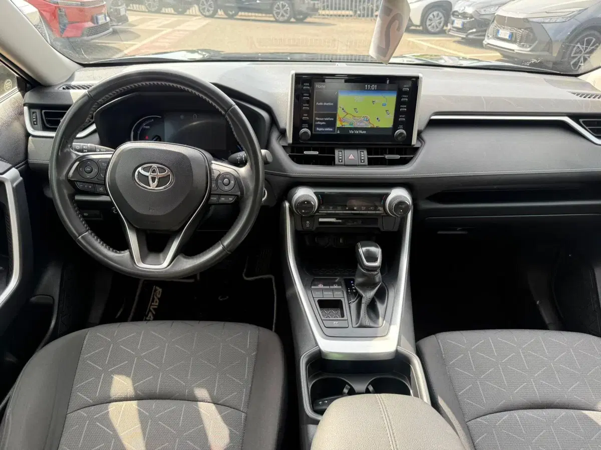 Toyota Rav4 usata a Piacenza (10)