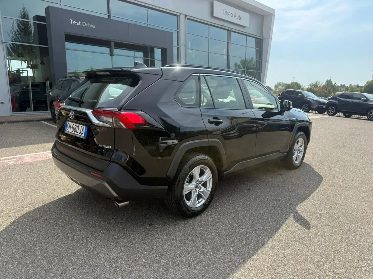 Toyota Rav4 usata a Piacenza (6)