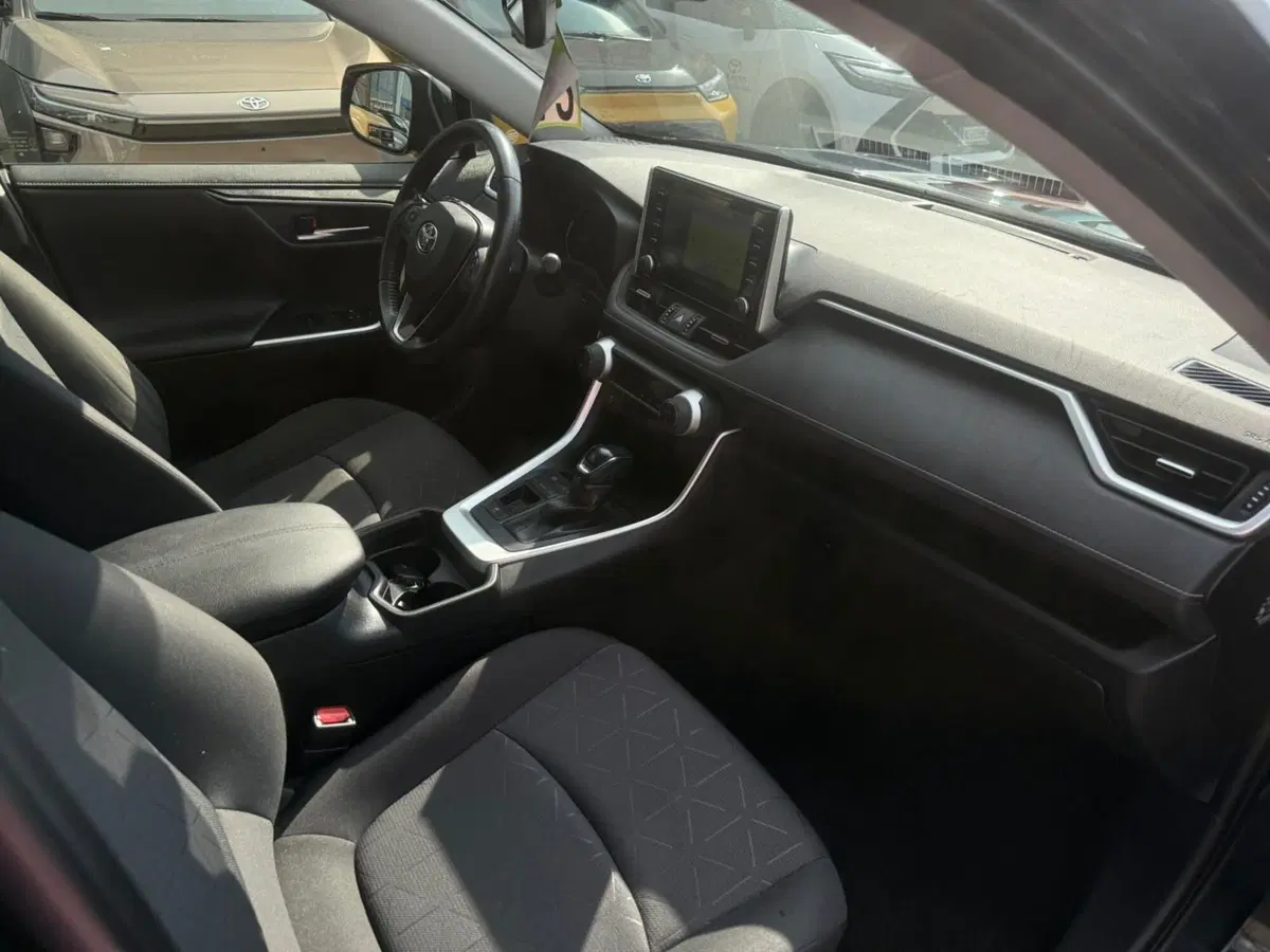 Toyota Rav4 usata a Piacenza (9)
