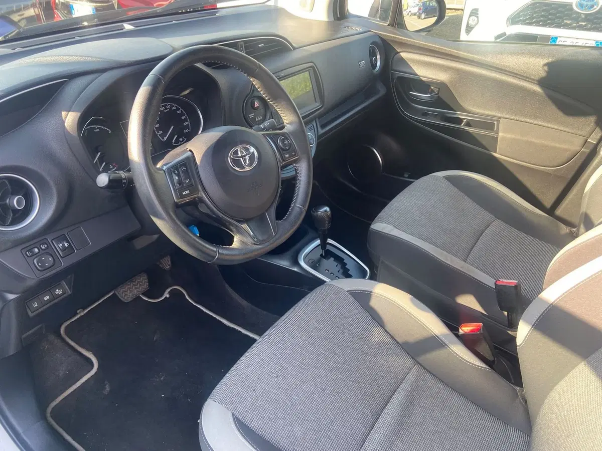 Toyota Yaris usata a Piacenza (5)