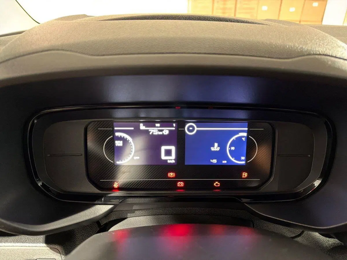 Toyota Proace City Verso nuova a Lecco (9)
