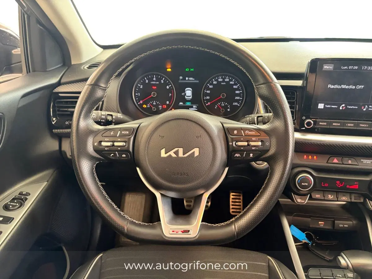 Kia Stonic usata a Modena (12)