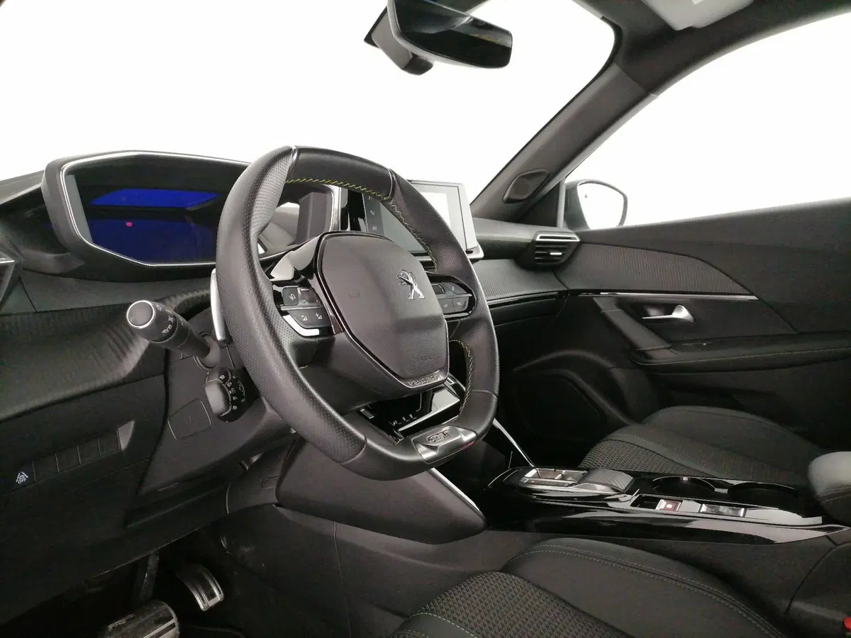 Peugeot 2008 usata a Roma (11)