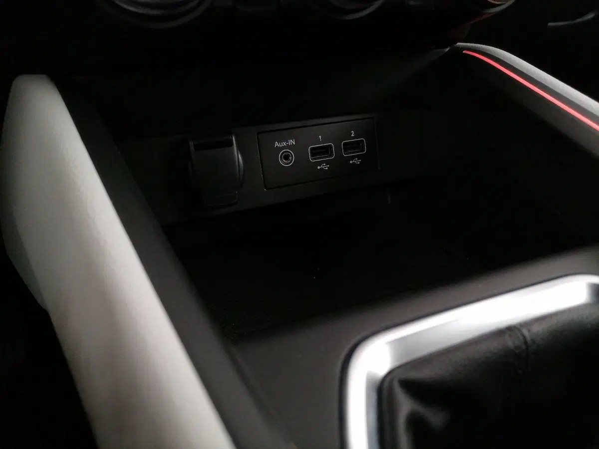 Renault Clio usata a Roma (20)