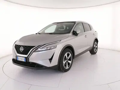 Nissan Qashqai 1.3 mhev N-Connecta 2wd 140cv del 2022 usata a Roma