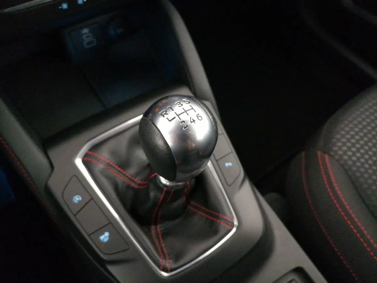 Ford Kuga usata a Roma (14)